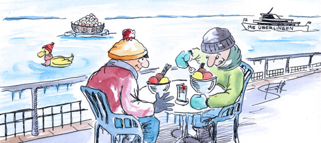 Cartoon-Karikatur-Comic---Zwei Touristen sitzen tapfer mit Winterjacke beim Eisessen am See.