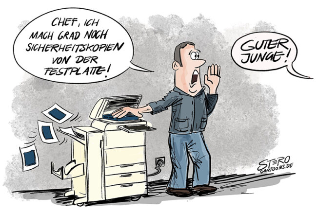 Cartoon-Karikatur-Comic zu Datensicherung: Ein Mann macht die Sicherheitskopien der Festplatte auf dem Kopierer.